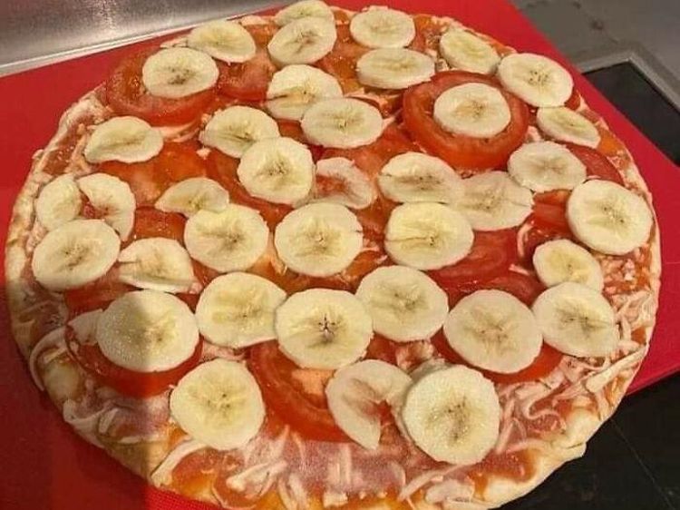 10 Potret Pizza Terkutuk yang Tampilannya Bikin Heran