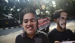 Aksi Bakar Ban di Depan Gedung KPK Tuntut Pemberantasan KKN