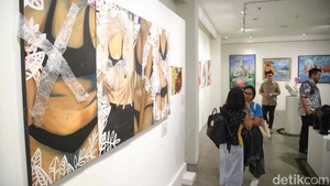 Pameran menarik perhatian para pecinta seni Indonesia.