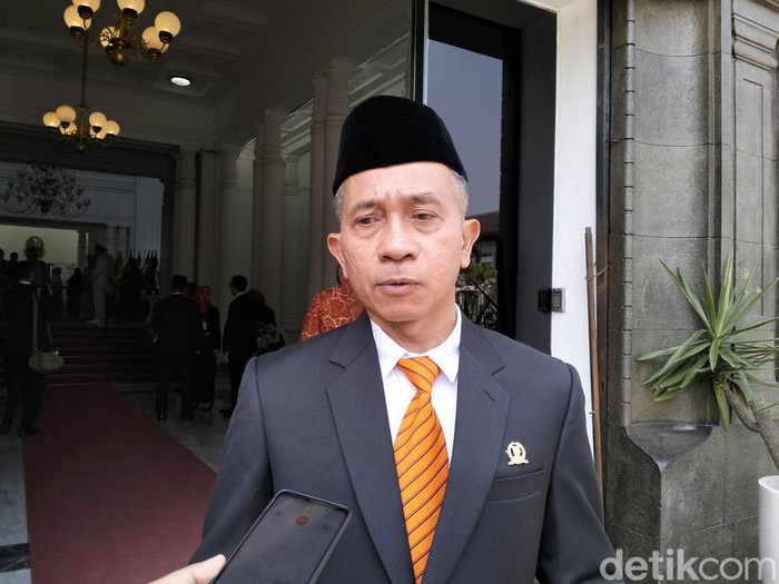 Anggota DPRD Kota Bandung Asep Mulyadi