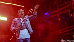 Ari Lasso-Boomerang Guncang Panggung Pestapora 2024 Ari Lasso-Boomerang Guncang Panggung Pestapora 2024