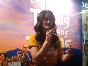 Atiqah Hasiholan Ungkap Beda Tulang Belulang Tulang dengan Film Batak Lain