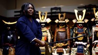 Berlatar di Kekaisaran Jepang, kisah epik sejarah dalam serial Shogun ini meraih penghargaan drama dan akting terbaik untuk pemeran utama Hiroyuki Sanada dan Anna Sawai.