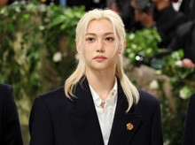 Felix Stray Kids Kecelakaan Mobil Usai Fanmeeting di Korea Felix Stray Kids Kecelakaan Mobil Usai Fanmeeting di Korea
