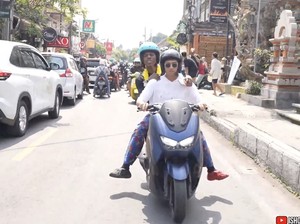 Momen iShowSpeed Naik Motor di Bali, Dibonceng Nmax Tanpa Spion-Pelat Nomor