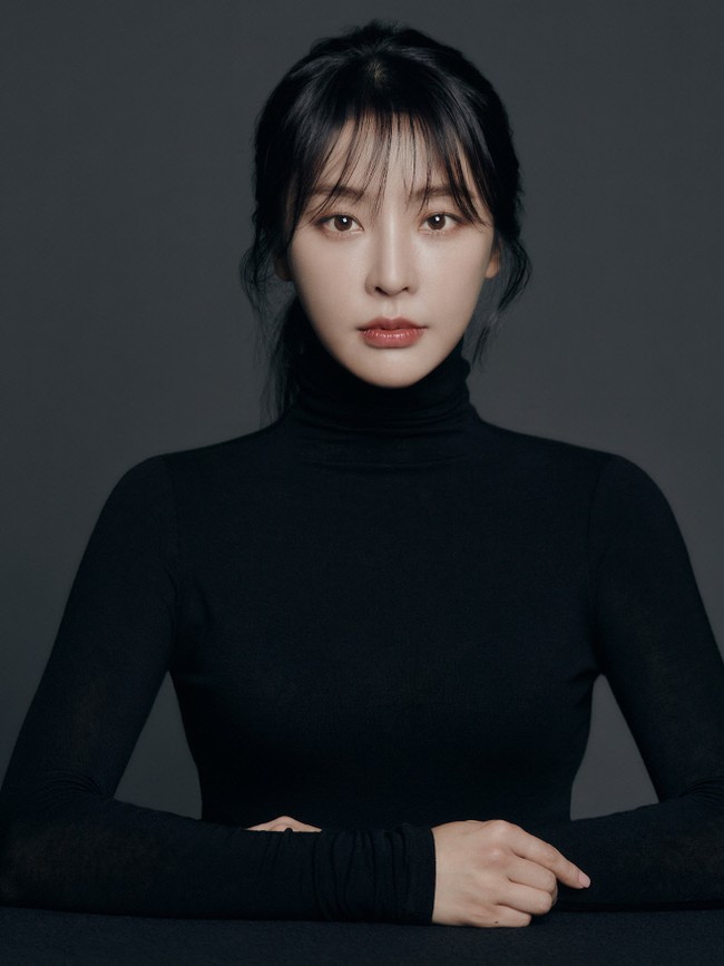 12 Artis Cantik Korea Jomlo di Akhir 2025