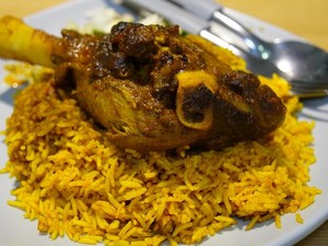 4 Kawasan Kuliner Halal di Indonesia, Ada di Jakarta hingga Solo