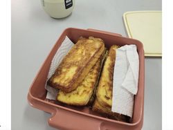 Meme Kocak Tupperware Bangkrut Karena Terlalu Awet