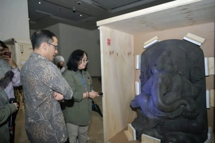 Mendikbudristek Nadiem Anwar Makarim menyambut empat arca peninggalan Kerajaan Singasari yang dikembalikan Belanda ke Tanah Air di Museum Nasional Indonesia, Jakarta, pada Selasa (22/8/2023).