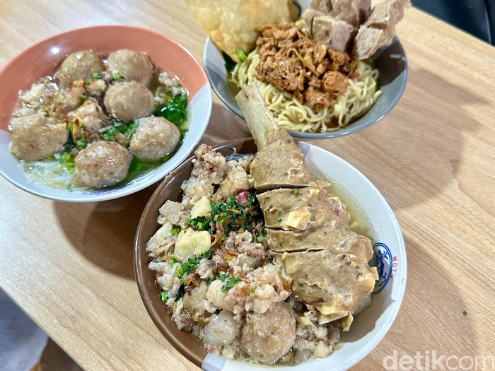Mie Ayam Pangsit Bakso Banyu Langit Mie Ayam Pangsit Bakso Banyu Langit