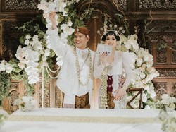 Foto: Momen Nino RAN yang Tiba-tiba Menikah, Pakai Adat Jawa
