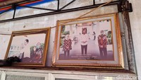Ketika viral pada tahun 2020, pernah ada kejadian yang mengejutkan Gino. Ia diundang untuk memasak pangsit goreng dan menyajikannya kepada presiden Joko Widodo. Foto: detikcom/Diah Afrilian