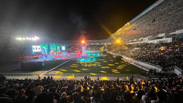 Penutupan PON XXI Aceh-Sumut di Stadion Utama Sumut