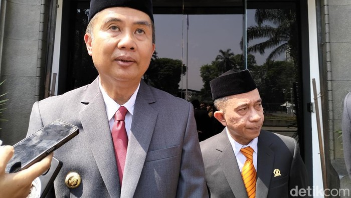Pj Gubernur Jabar Bey Machmudin