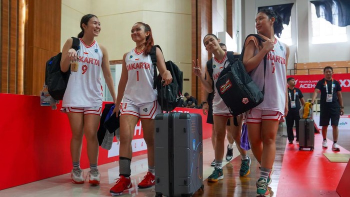 Tim basket DKI Jakarta kembali menorehkan prestasi gemilang di ajang Pekan Olahraga Nasional (PON) XXI Aceh-Sumut 2024 dengan meraih gelar juara umum.