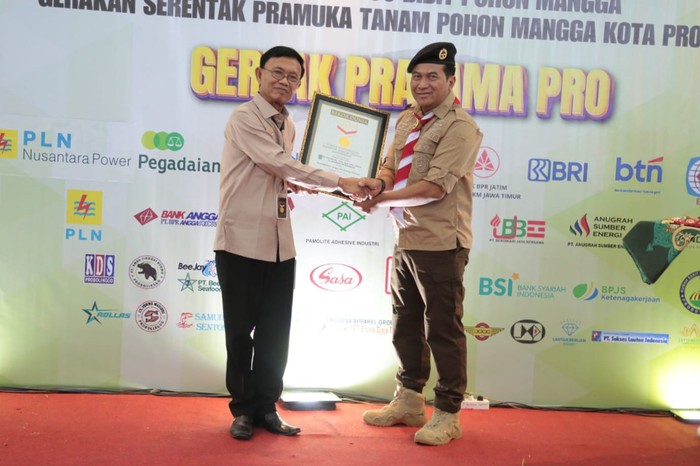 Probolinggo Tanam Mangga