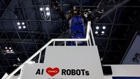 Menurut perusahaan tersebut, robot tersebut dapat mengangkat benda hingga 40 kilogram (88 pon) dengan dua tangan hingga ketinggian 10 meter (32,8 kaki).  