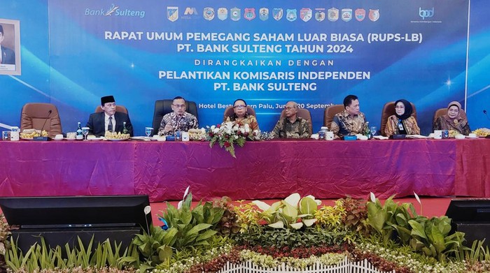 RUPS Luar Biasa PT Bank Pembangunan Daerah Sulawesi Tengah.