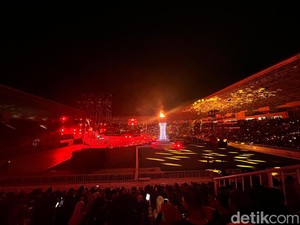 Belasan Ribu Penonton Antusias Saksikan Closing Ceremony PON XXI di Sumut