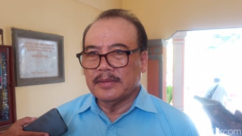 Cabup Buleleng Nyoman Sugawa Korry seusai menghadiri acara diskus yang digelar oleh BEM Universitas Panji Sakti di Buleleng, Jumat (20/9/2024).