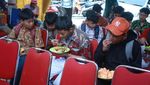 Warung Makan Gratis untuk Kurangi Kelaparan Warga Depok