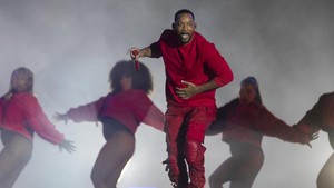 Will Smith adalah legenda. Sebelum deretan film sukses yang dia perankan (atau kontroversi tamparan Oscar) dia pernah berkarier sebagai rapper bernama The Fresh Prince. (Foto: AP/Bruna Prado)