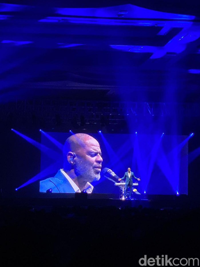 Brian McKnight Brian McKnight