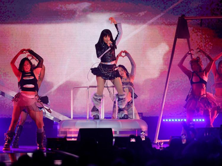 Camila Cabello hingga Gwen Stefani Meriahkan Festival Musik iHeartRadio