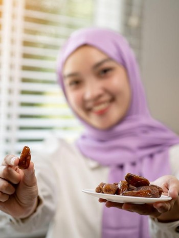 5 Makanan Buka Puasa Selain Gorengan, Lebih Sehat dan Bikin Kenyang