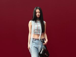 Belajar dari Hanni NewJeans, Ini Dampak Bullying di Tempat Kerja
