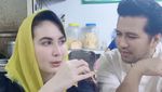 Selalu Romantis! Arumi Bachsin Sering Kulineran Bareng Emil Dardak