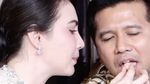 Selalu Romantis! Arumi Bachsin Sering Kulineran Bareng Emil Dardak
