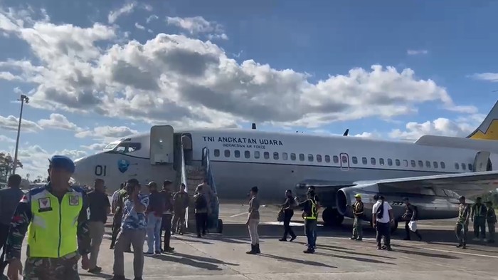 Pilot Susi Air Philip Mark Mehrtens diterbangkan ke Jakarta menggunakan Pesawat TNI AU.