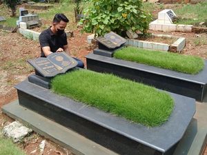 Luka Keluarga Fuji Belum Sembuh, Makin Perih saat Eks Sopir Vanessa Angel Hadir
