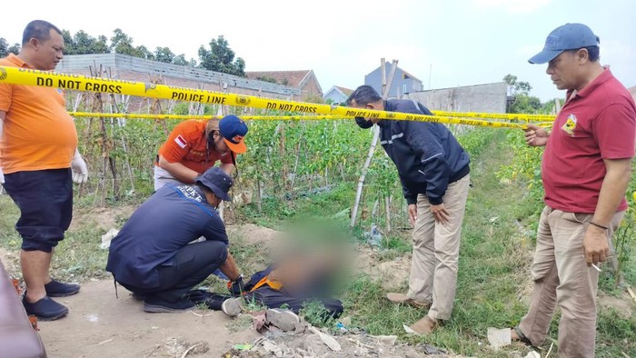 tewas tenggak alkohol di tulungagung