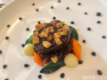 Marmite Choux Bun hingga Fillet Beef Racikan Chef Inggris Buat Dinner Spesial
