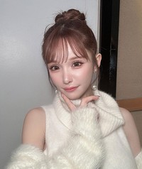 X/Nyairin_518