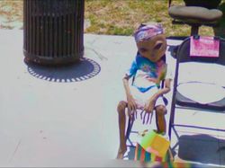 10 Penampakan Misterius di Google Street View yang Bikin Merinding