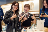 iPhone 16 di Apple Store
