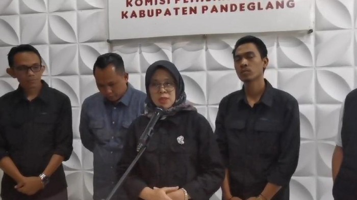 Ketua KPU Pandeglang, Nunung Nurazizah