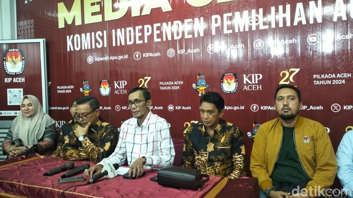 KIP Aceh mengumumkan pasangan calon di Pigub Aceh