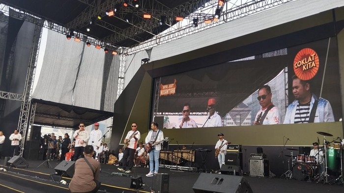 Panglima dan Kapolri manggung bareng (Maulana/detikcom)