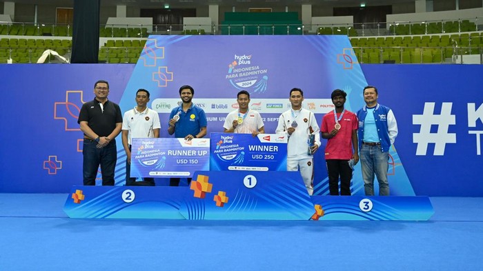 Indonesia berhasil mempertahankan gelar juara umum untuk ketiga kalinya berturut-turut di Para Badminton International 2024.

Indonesia menjadi tuan rumah pada jang ini, yang berlangsung di Edutorium Universitas Muhammadiyah Surakarta, Solo, Minggu (22/9/2024). Indonesia menggondol 10 medali emas dari 20 kategori yang dipertandingkan.