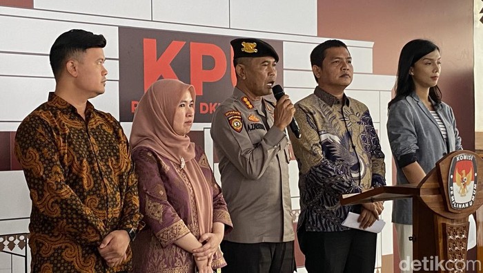 Polda Metro Jaya tugaskan 120 personel kawal para paslon selama tahapan Pilgub Jakarta 2024. (Dwi R/detikcom)