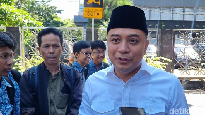 Wali Kota Surabaya Eri Cahyadi