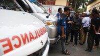 RS Polri masih melakukan prosees indentifikasi ketujuh korban tenggelam di Kali Bekasi.