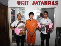 Begal Kejam yang Bacok Pemotor di Pogot Surabaya Dibekuk