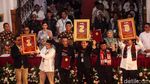 Dapat Nomor Urut 2 Pilgub Jakarta, Dharma-Kun Pose 2 Jari