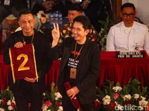 Dapat Nomor Urut 2 Pilgub Jakarta, Dharma-Kun Pose 2 Jari