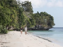 Eksplorasi Pulau Tomia, Desa Wisata Menarik di Wakatobi